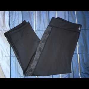 Athleta workout capris large